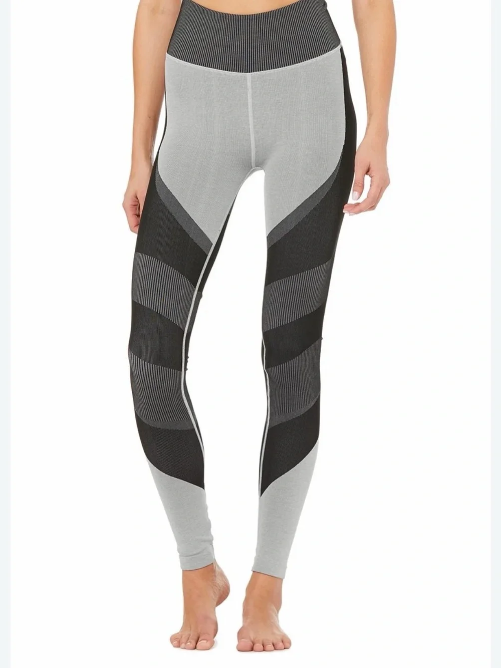 ALO Yoga Girls Grey and Black Patterned Performance Leggings